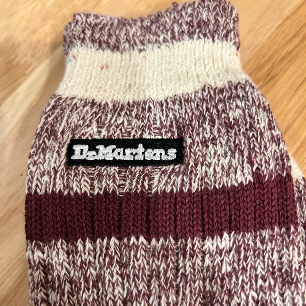 NWT Dr Martens AirWair Socks. Burgundy /Beige Heathered Men’s M/L 9-14